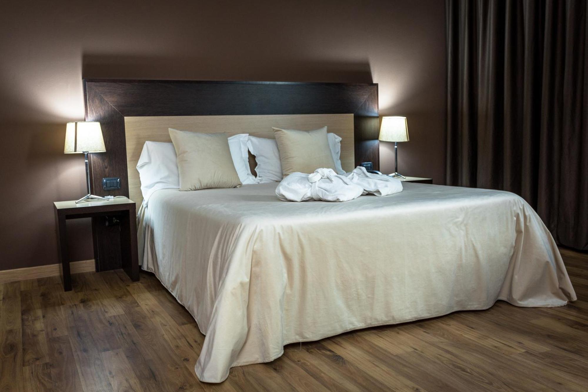 Hotel Don Camillo Brescello Εξωτερικό φωτογραφία