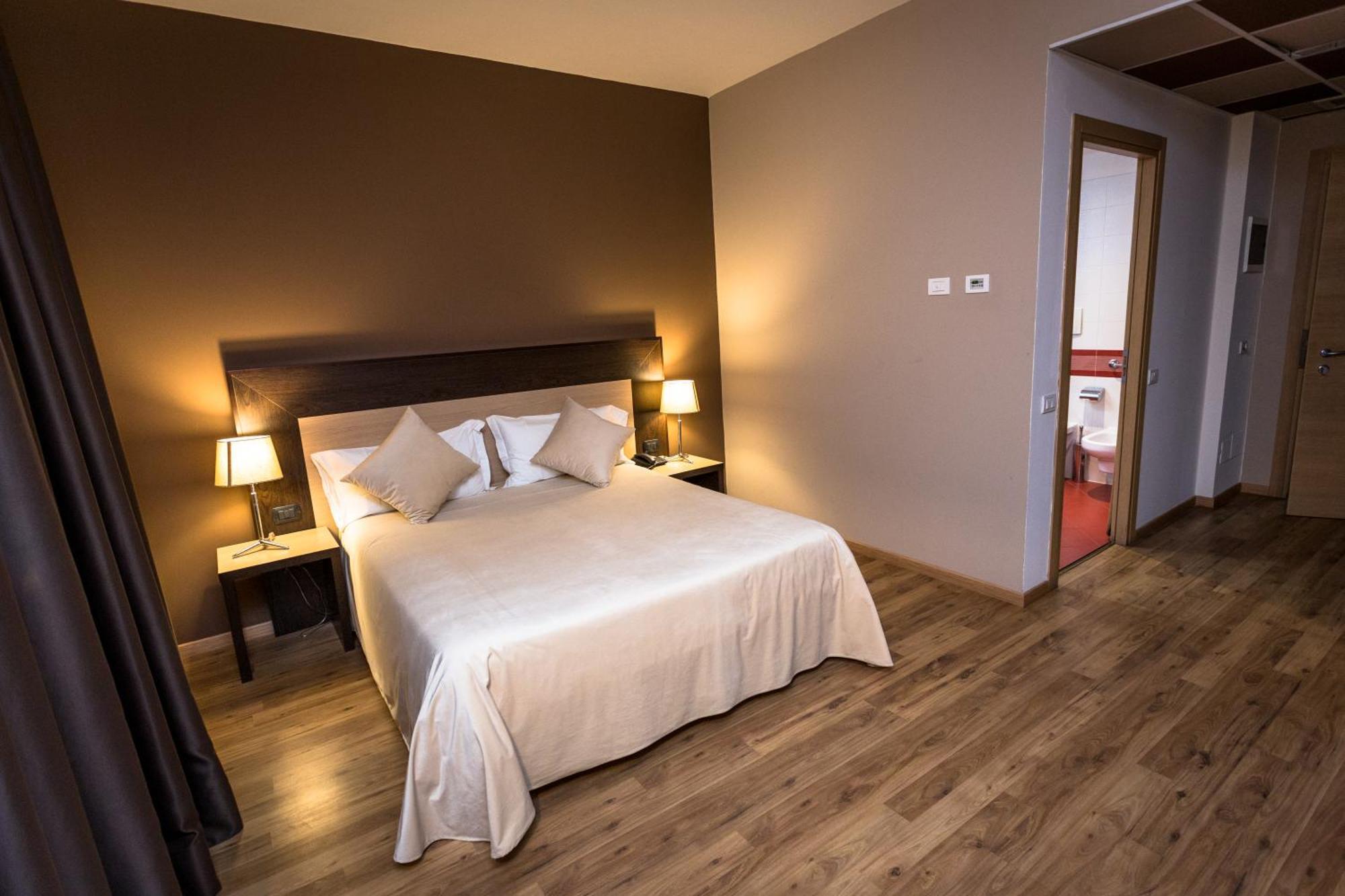 Hotel Don Camillo Brescello Εξωτερικό φωτογραφία