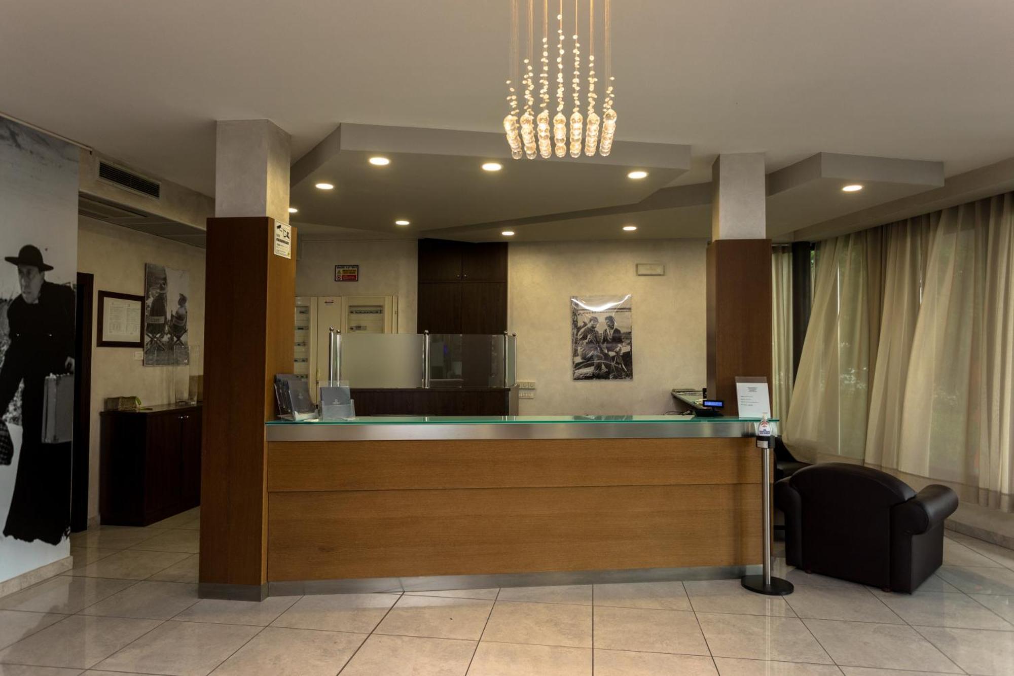 Hotel Don Camillo Brescello Εξωτερικό φωτογραφία