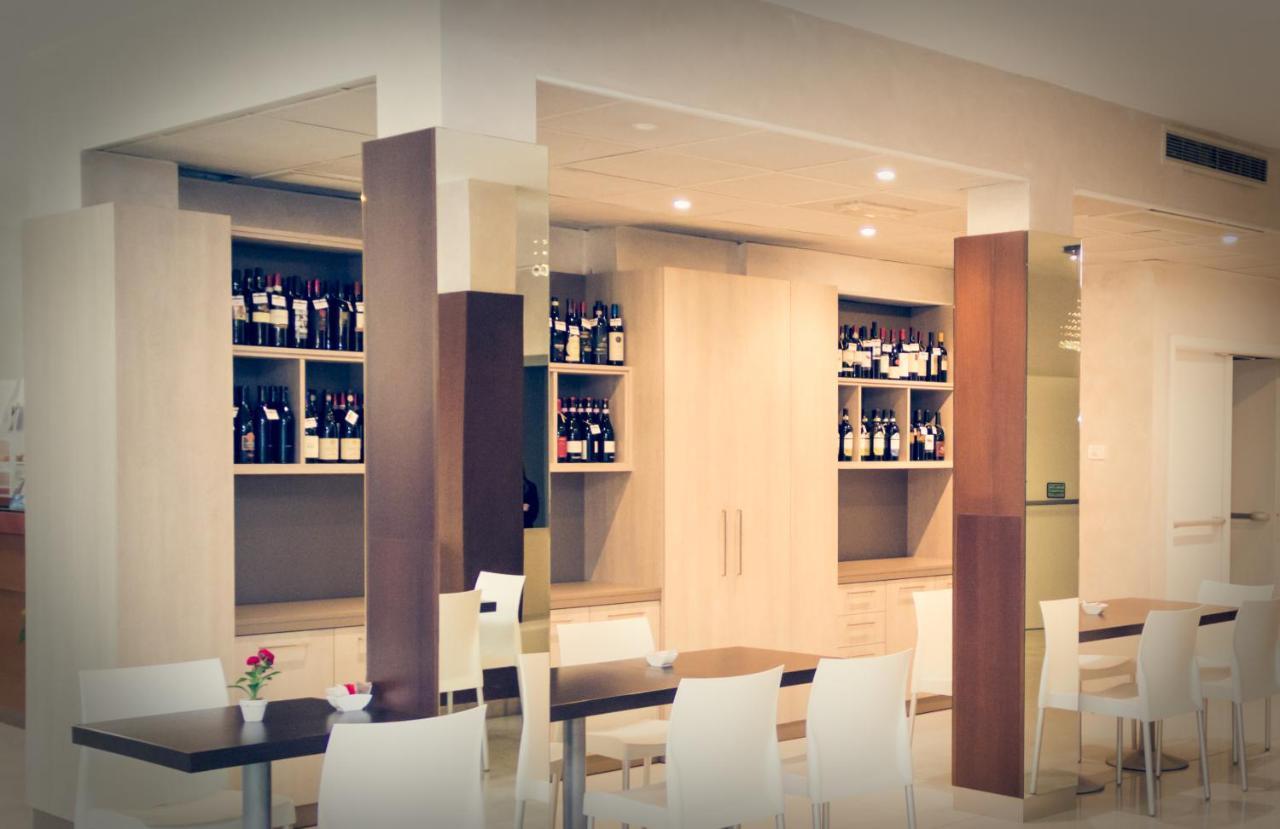 Hotel Don Camillo Brescello Εξωτερικό φωτογραφία